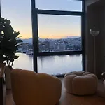Northstay - Vindlys Luxury L Penthouse L Center *