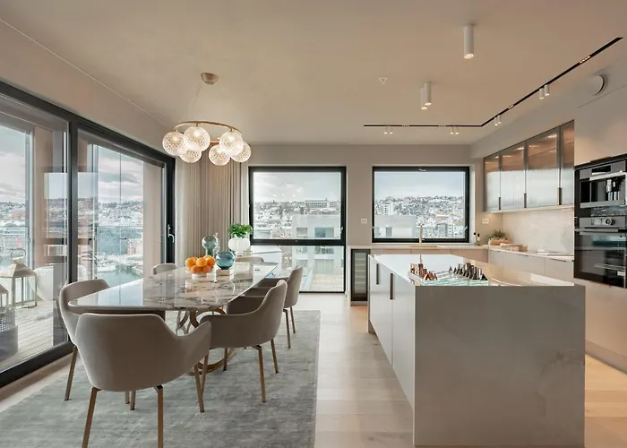 Northstay - Vindlys Luxury L Penthouse Apartments L City Center 트롬쇠