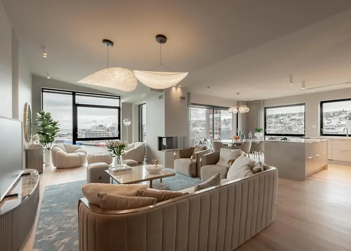 Northstay - Vindlys Luxury L Penthouse Apartments L City Center Lägenhet Tromsø