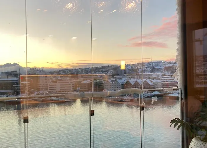 Northstay - Vindlys Luxury L Penthouse Apartments L City Center 아파트 트롬쇠