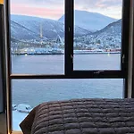 Northstay - Vindlys Luxury L Penthouse L Center Tromsø