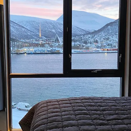 Northstay - Vindlys Luxury L Penthouse L Center Tromsø